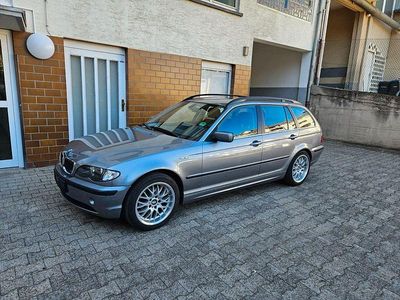 Second-hand BMW 316 Lifestyle 116 CP (85 kW) 2004 Gri Break