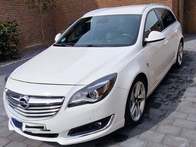 Usata Opel Insignia OPC 163 CV (119 kW) 2014 Bianco Station wagon