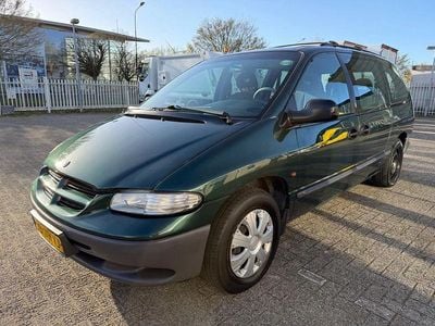Gebraucht Chrysler Grand Voyager 150 PS (110 kW) 1999 Grün Van / Kleinbus