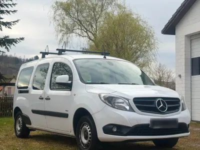 Gebraucht Mercedes Citan 111 110 PS (80 kW) 2017 Weiß Van / Kleinbus