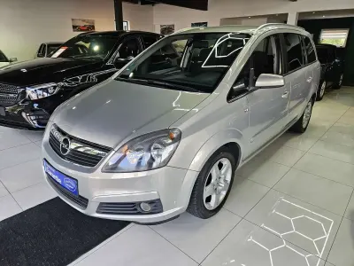 Gebraucht Opel Zafira Catch Me 120 PS (88 kW) 2007 Pannacotta m2 Van / Kleinbus