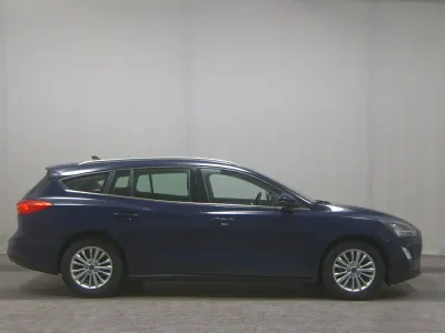 Gebraucht Ford Focus Titanium 120 PS (88 kW) 2020 Blau Limousine