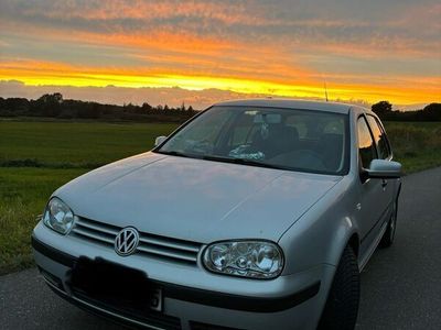 VW Golf IV