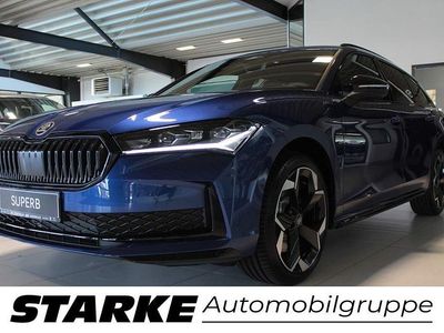 Blau Neu 2025 Skoda Superb SportLine Kombi | 54.460 € (Fairer Preis)