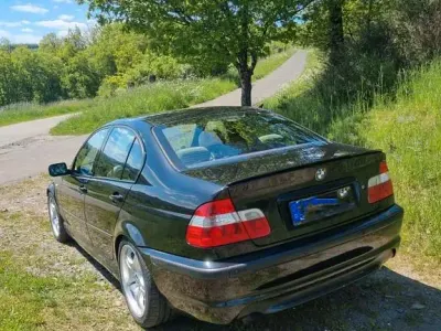 Gebraucht BMW 320 M Sport 150 PS (110 kW) 2004 Schwarz Limousine