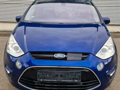 Gebraucht Ford S-MAX Titanium 163 PS (119 kW) 2014 Schwarz Van / Kleinbus