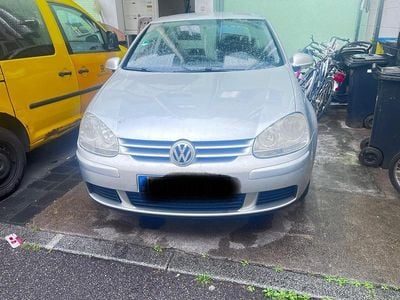 VW Golf V
