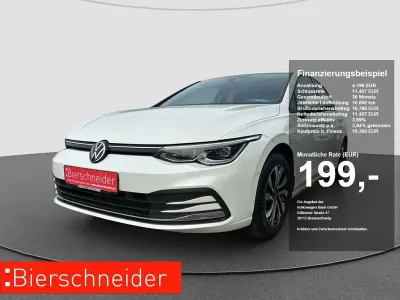 Gebraucht VW Golf VIII Active 150 PS (110 kW) 2023 Weiss Limousine