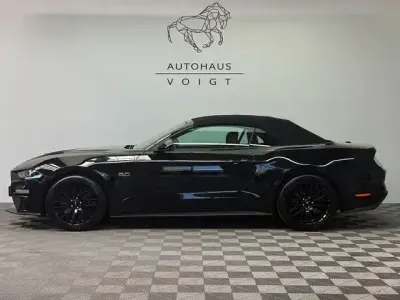 Begagnad Ford Mustang GT 450 HK (330 kW) 2018 Svart Cab