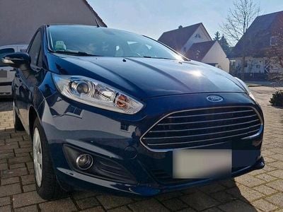 Gebraucht Ford Fiesta 95 PS (69 kW) 2016 Blau Kleinwagen