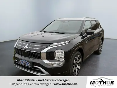 Neu Mitsubishi Outlander P-HEV Top 306 PS (225 kW) 2026 Schwarz SUV