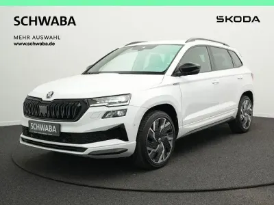 Gebraucht Skoda Karoq SportLine 190 PS (139 kW) 2022 Moonweiß perleffekt/moonweis SUV