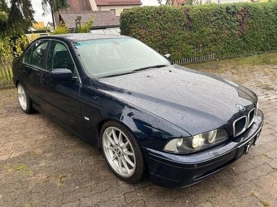 BMW 525