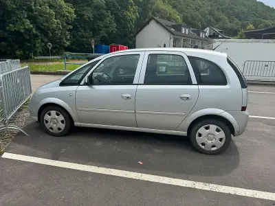 Gebraucht Opel Meriva 90 PS (66 kW) 2007 Silber Van / Kleinbus