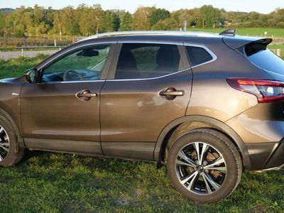 gebraucht Nissan Qashqai 1.3 DIG-T N-CONNECTA N-CONNECTA