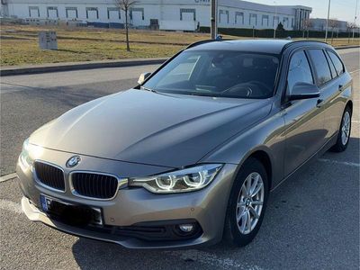 Beige Gebraucht 2016 BMW 320 Advantage Kombi | 12.000 € (Fairer Preis)