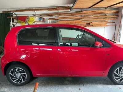 Gebraucht VW up! 60 PS (44 kW) 2018 Rot Kleinwagen