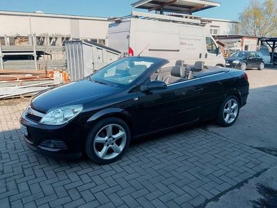 Gebraucht Opel Astra Cabriolet Cosmo 105 PS (77 kW) 2007 Schwarz Cabrio