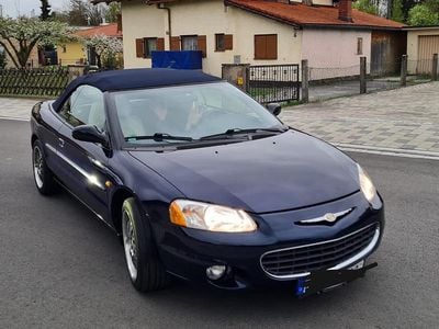 Usado Chrysler Sebring Cabriolet 202 HP (148 kW) 2003 Azul Cabrios