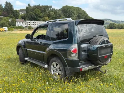Gebraucht Mitsubishi Pajero 160 PS (117 kW) 2007 Grün SUV