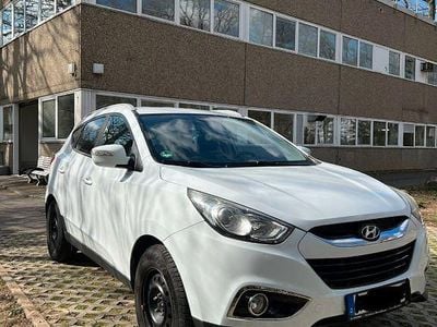 Second-hand Hyundai ix35 Style 163 CP (119 kW) 2011 Alb SUV