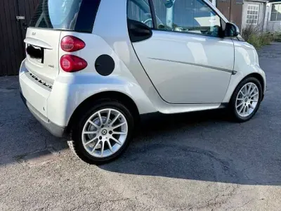 Gebraucht Smart ForTwo Coupé Passion 71 PS (52 kW) 2009 Silber Coupé