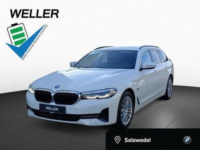 Gebraucht BMW 530e Efficient Dynamics 292 PS (214 kW) 2021 Alpinweiss iii (weiß) Kombi