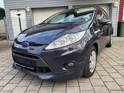 Gebraucht Ford Fiesta Titanium 82 PS (60 kW) 2011 Blau Kleinwagen