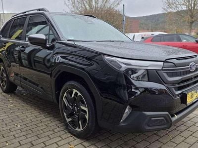 Gebraucht Subaru Forester Active 136 PS (100 kW) 2025 Schwarz metallic SUV