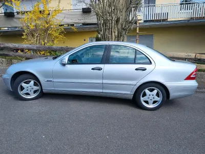 Gebraucht Mercedes C240 170 PS (125 kW) 2000 Silber Limousine