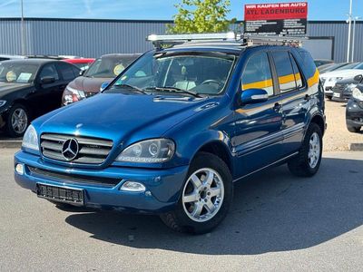 Usata Mercedes ML320 218 CV (160 kW) 2001 Blu SUV