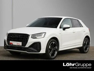 Gebraucht Audi Q2 S-Line 150 PS (110 kW) 2023 Gletscherweiß metallic SUV