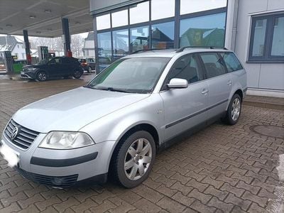 Gebraucht VW Passat 115 PS (84 kW) 2001 Silber Kombi
