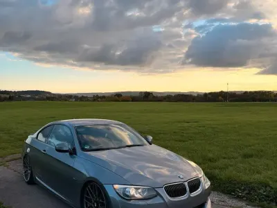 Gebraucht BMW 335 Performance 400 PS (294 kW) 2010 Grau Coupé