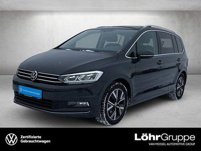 Grau Gebraucht 2021 VW Touran Highline Van / Kleinbus | 25.420 € (Guter Preis)