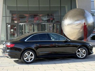 Second-hand Audi A4 Advanced 150 CP (110 kW) 2020 Negru Berlinǎ