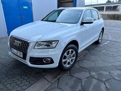 Weiß Gebraucht 2016 Audi Q5 Ambiente SUV | 19.500 € (Fairer Preis)