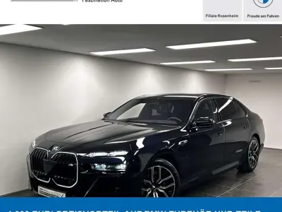 Gebraucht BMW M760e M Sport 571 PS (419 kW) 2025 M carbonschwarz Limousine