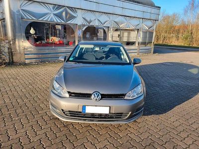Gebraucht VW Golf VII 110 PS (80 kW) 2015 Grau Limousine