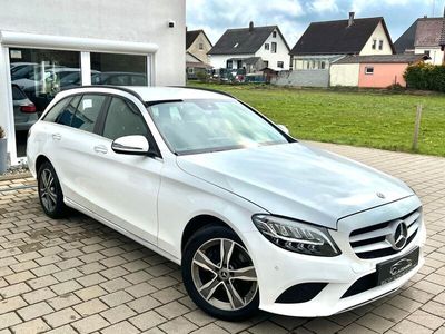 gebraucht Mercedes C220 T d 4Matic*AVANTGARDE*NAVI*KAMERA*DISTRO+*