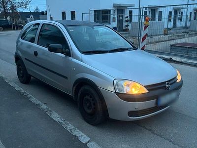 Gebraucht Opel Corsa 58 PS (42 kW) 2001 Silber Kleinwagen