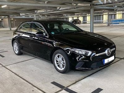Schwarz Gebraucht 2019 Mercedes A200 Style Limousine | 19.750 € (Fairer Preis)
