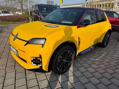 Neu Renault 5 E-Tech Iconic 110 kW (150 PS) 2026 Pop yellow mit black pearl Kleinwagen
