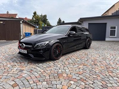 Mercedes C63S AMG