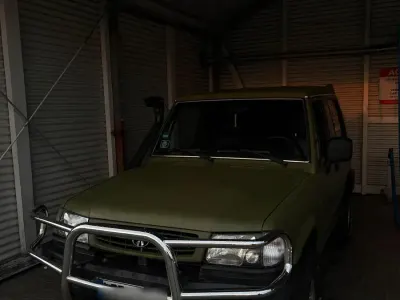 Gebraucht Hyundai Galloper 144 PS (105 kW) 1999 Grün SUV