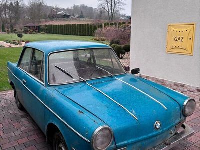 BMW 700