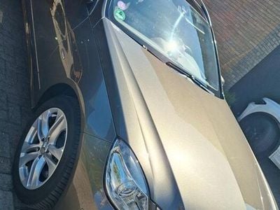 Mercedes E350