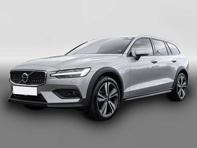 Usata Volvo V60 CC Ultimate 197 CV (144 kW) 2023 Argento Station wagon
