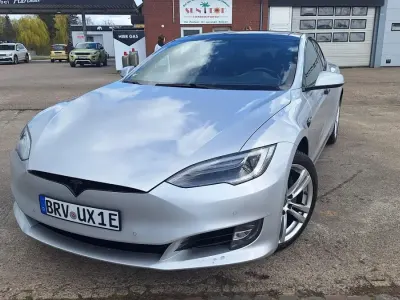 Begagnad Tesla Model S 386 kW (525 HK) 2017 Silver Halvkombi