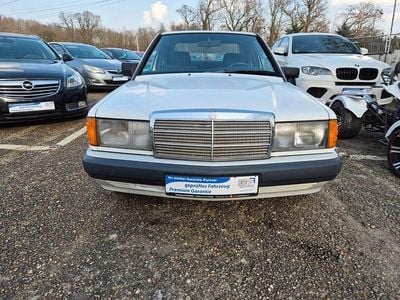 Usata Mercedes 190 109 CV (80 kW) 1991 Bianco Berlina